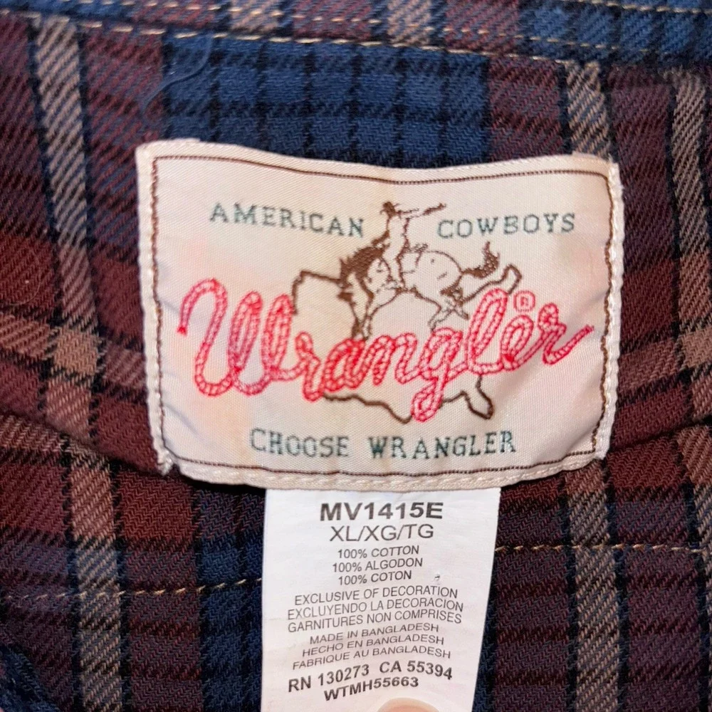 Wrangler Long Sleeve Plaid Flannel Men's XL Navy Rust Pearl Snap American Cowboy